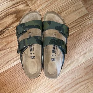 Birkenstock Arizona camo color